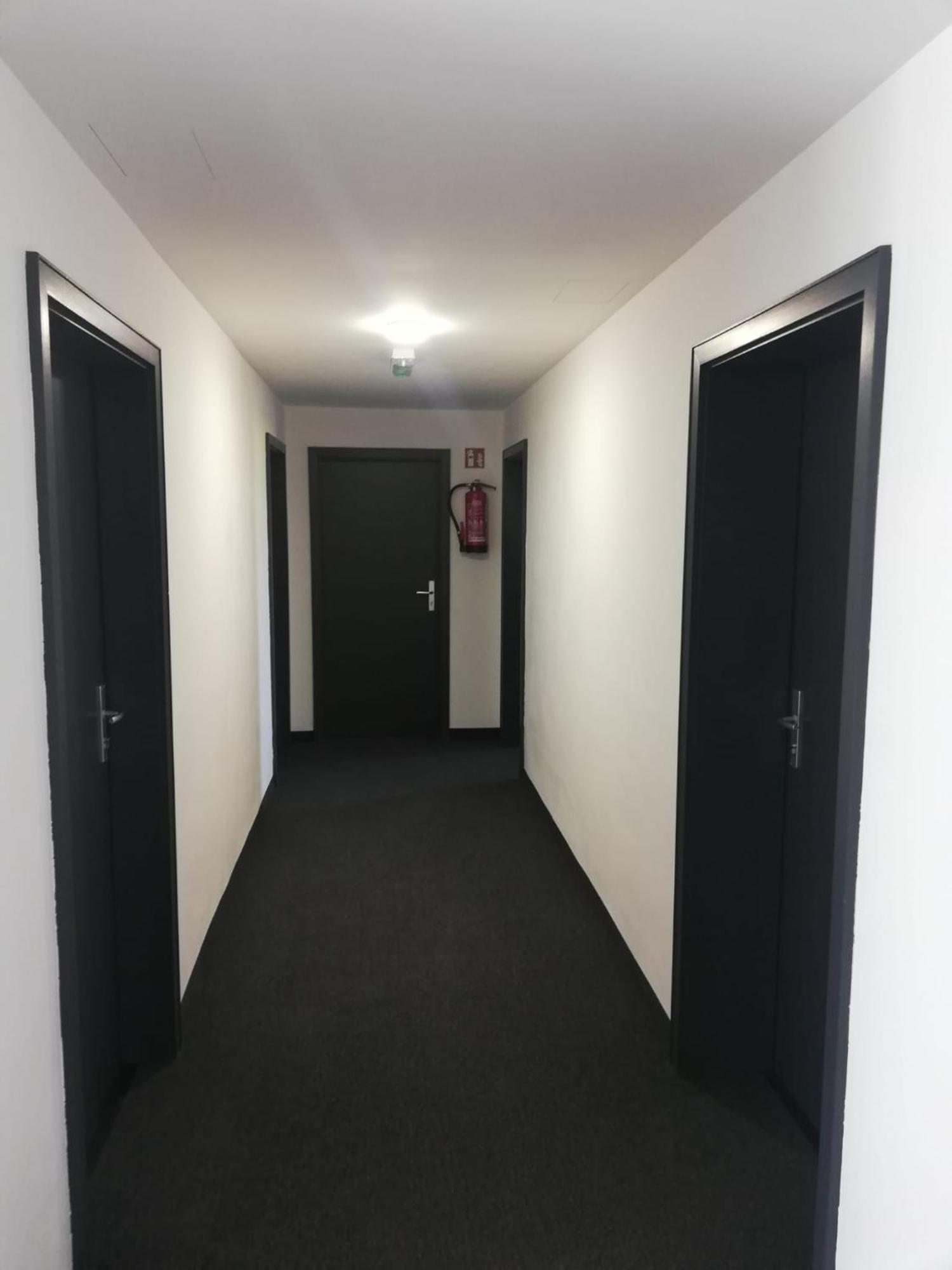 Hotel Zzzimple - Staffless & Self Check-In Pillig Exterior foto